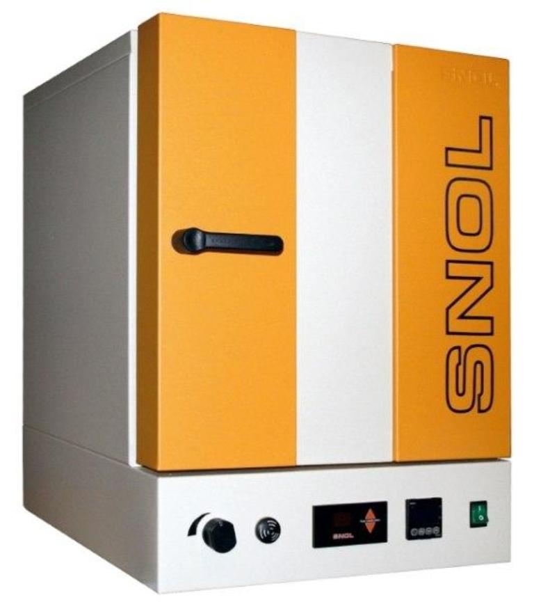 Фотография сушильного шкафа SNOL 20/300 для точной тепловой обработки
